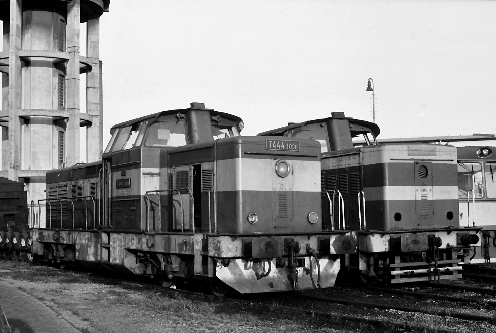 726 036-7