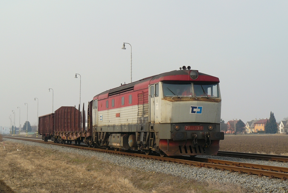 751 093-6