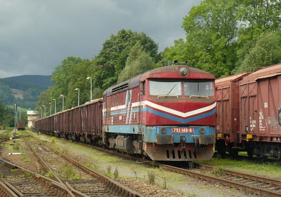 751 149-6