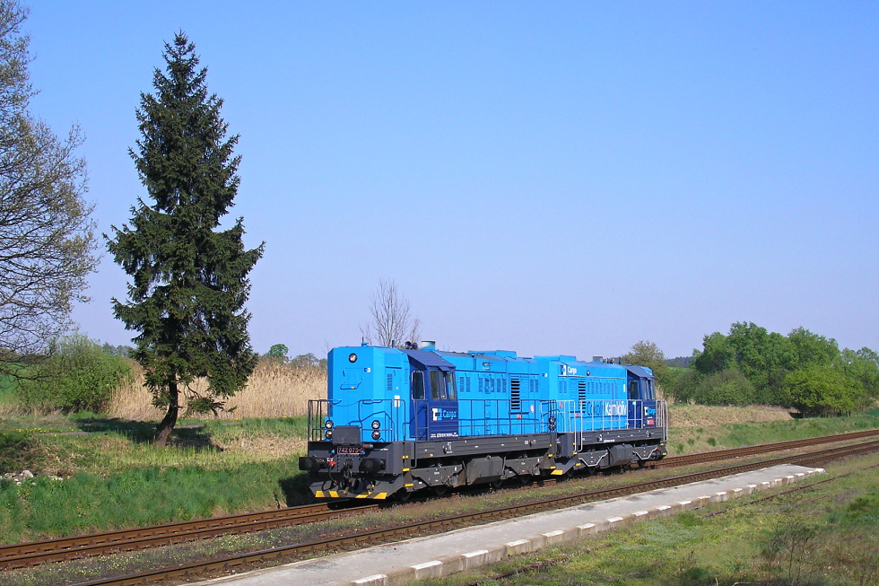 742 073-0