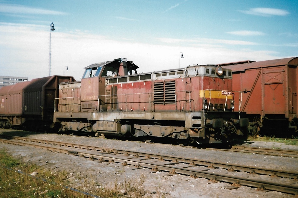 735 029-1