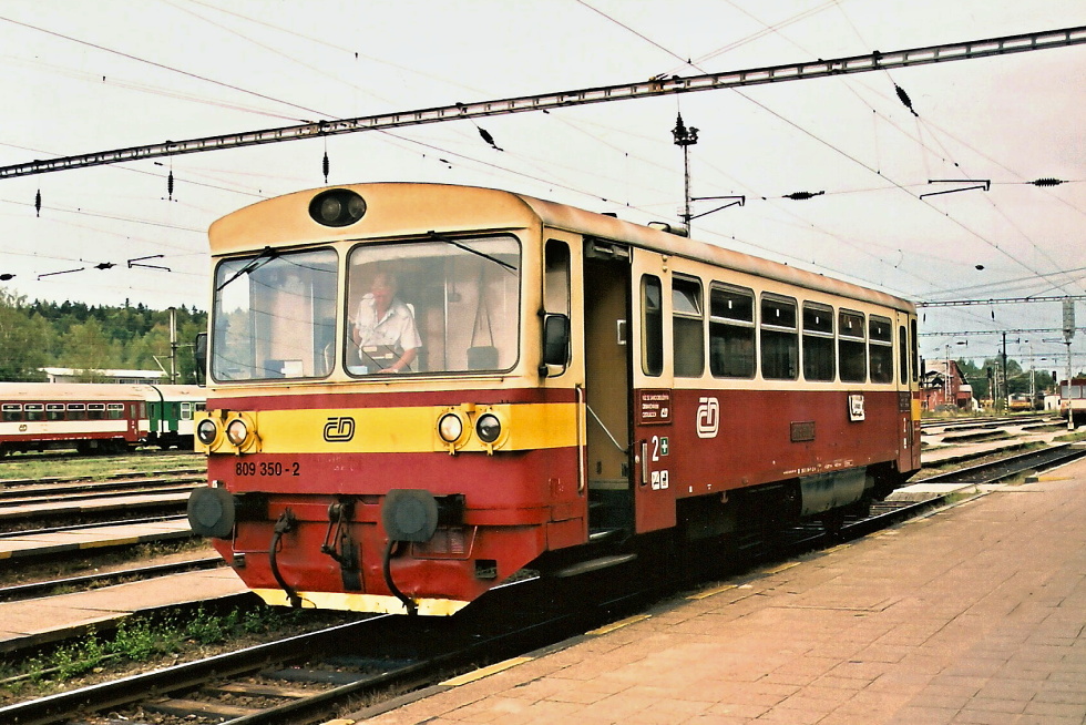 809 350-2