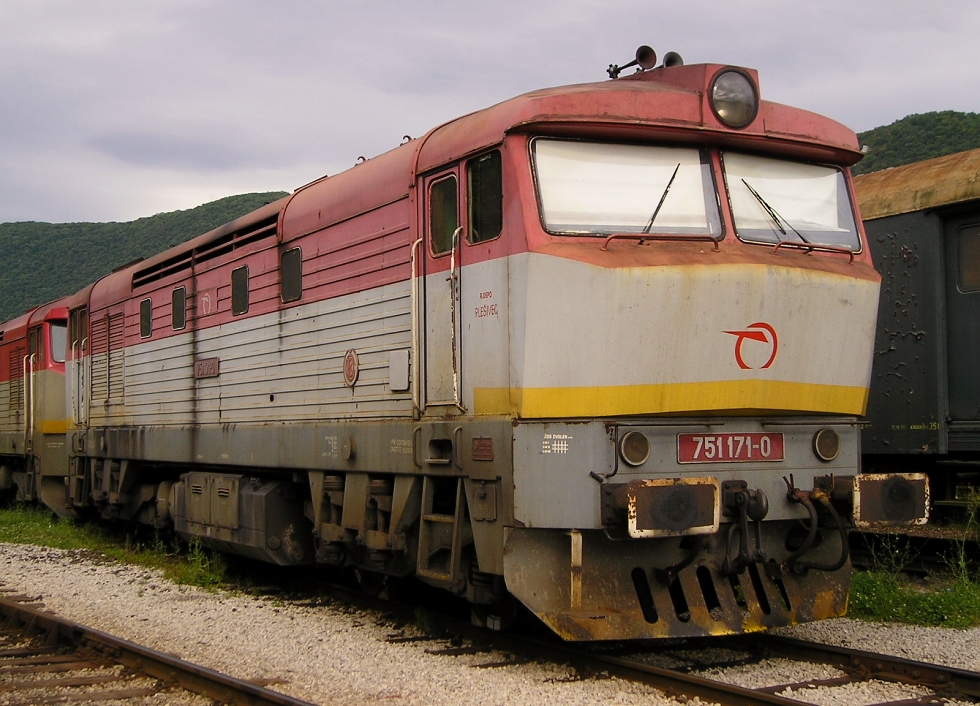 751 171-0