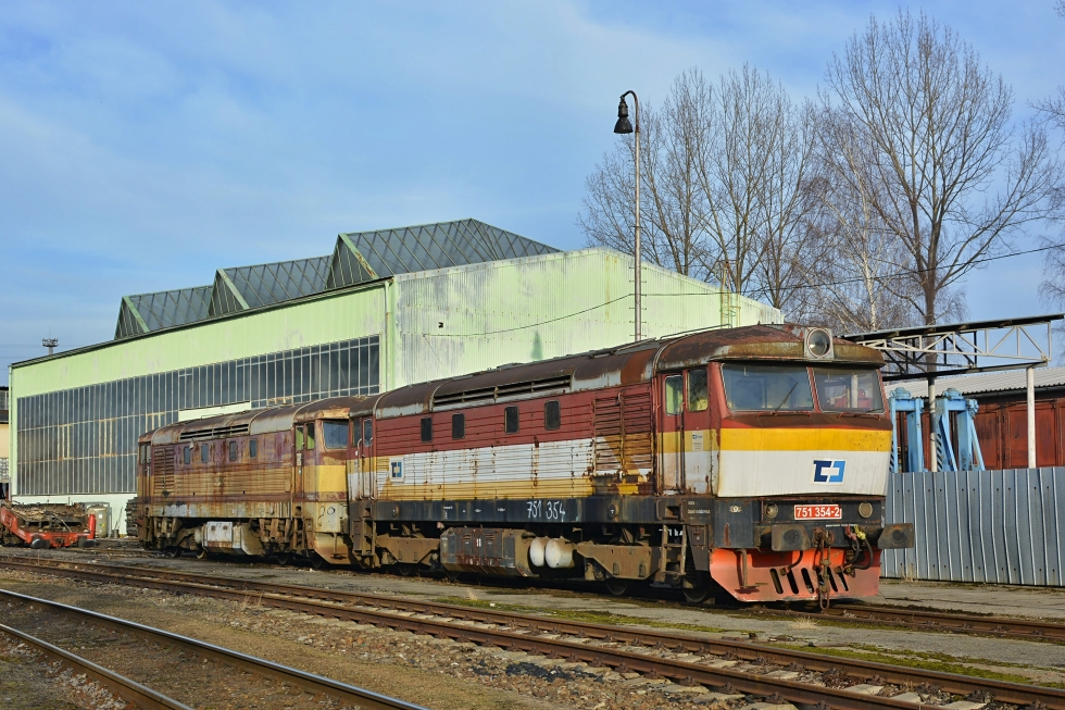 751 354-2
