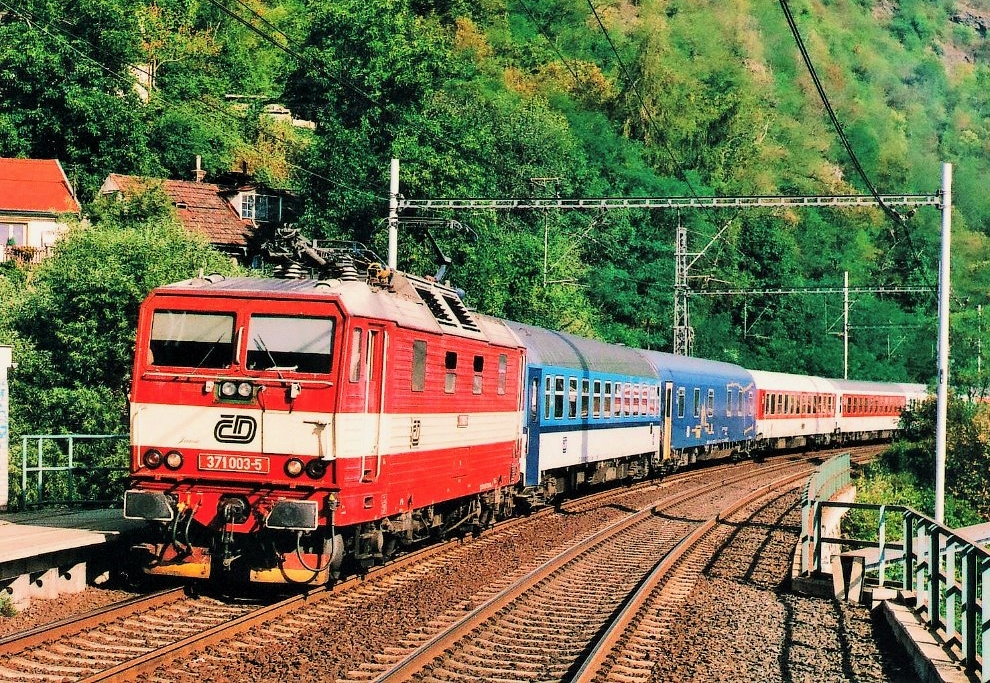 371 003-5