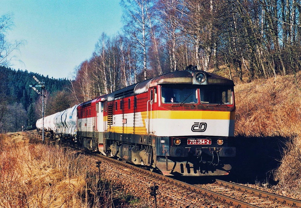 751 354-2