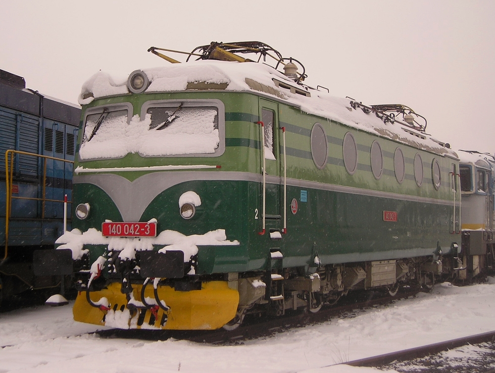 140 042-3
