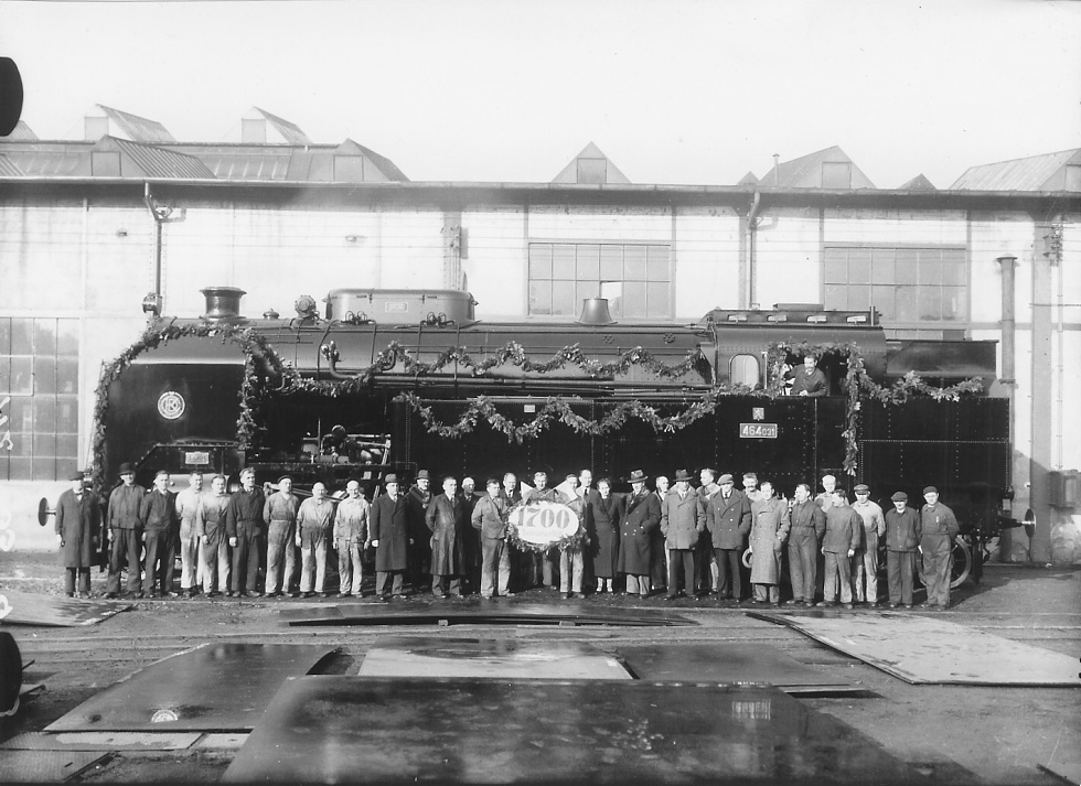 464.031