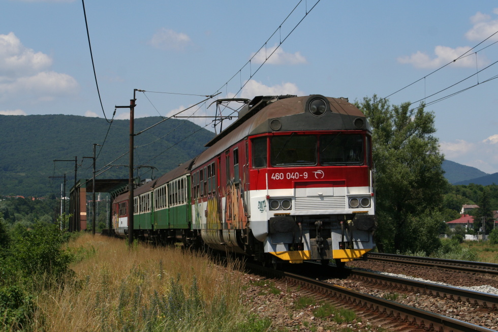 460 040-9