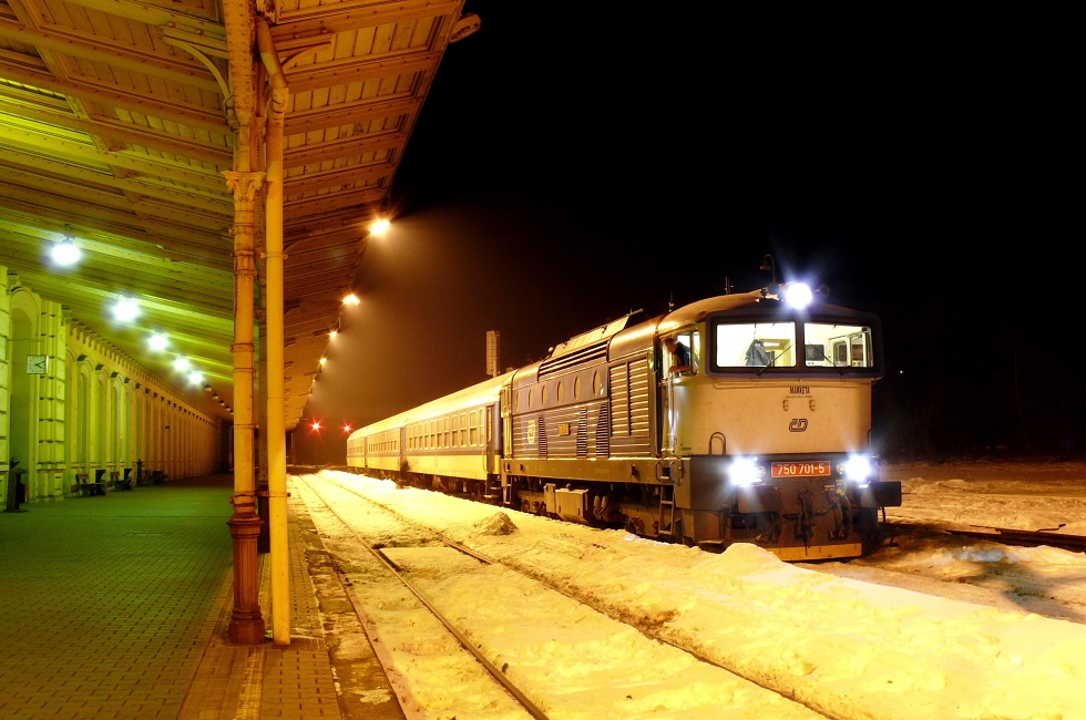 750 701-5