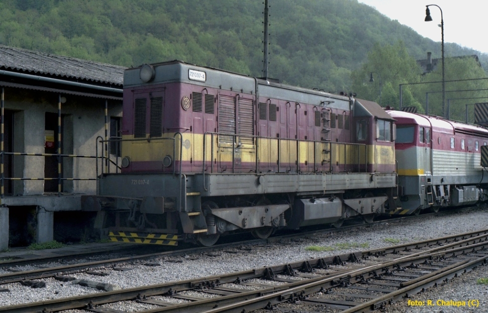 721 097-4