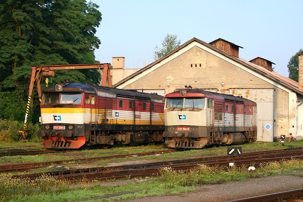751 154-6