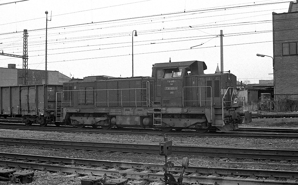 730 005-6