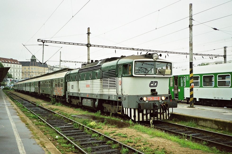 754 022-2