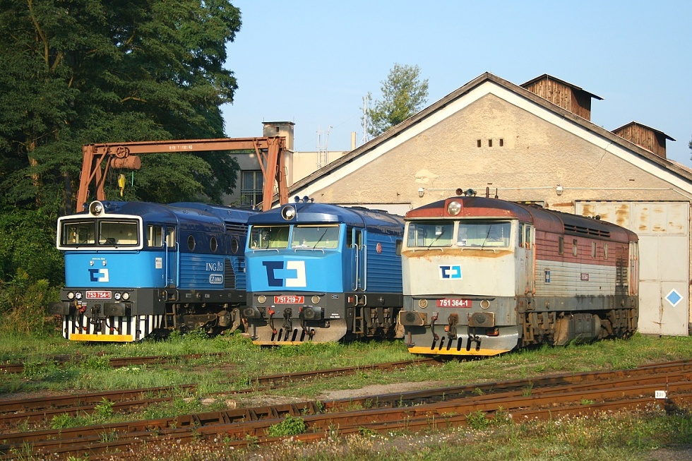 751 364-1