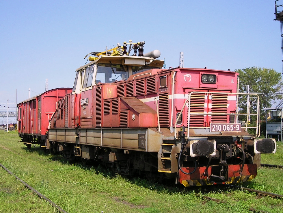 210 065-9