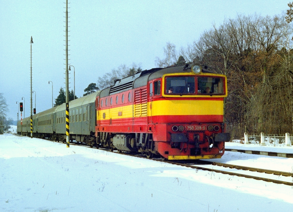750 308-9