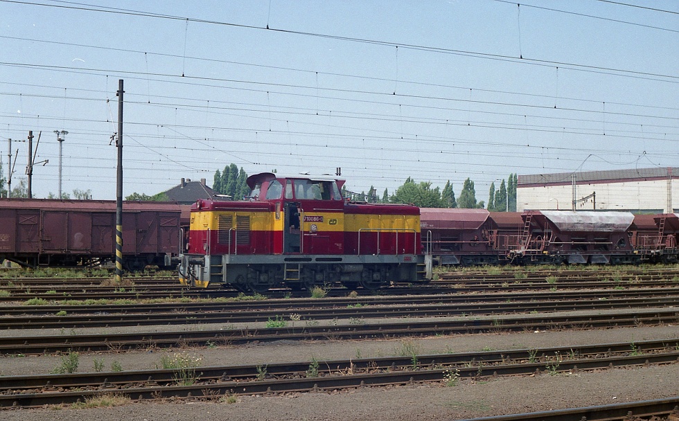 710 086-0