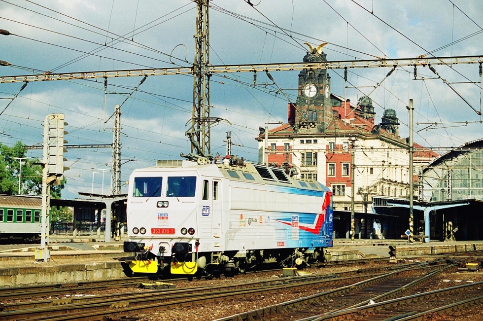 363 078-7