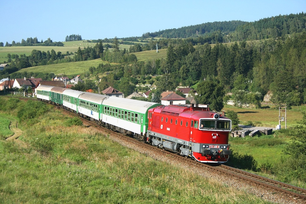 754 066-9