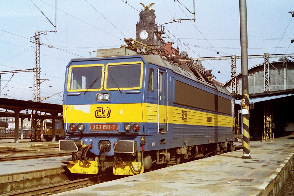 363 158-7