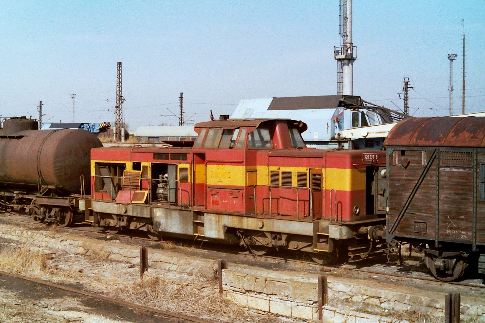 725 239-8
