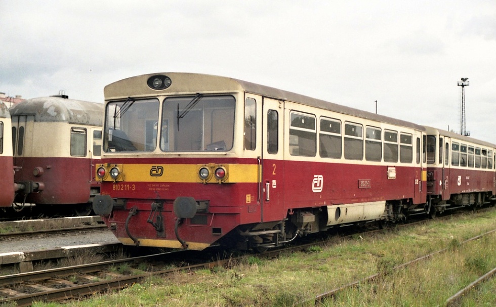 810 211-3