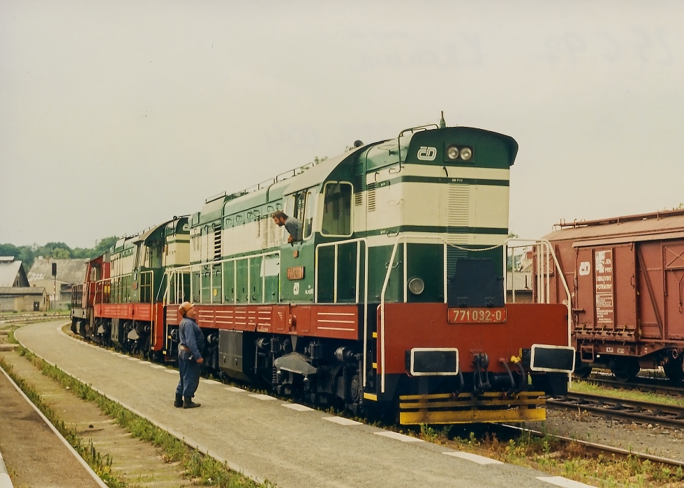 771 032-0