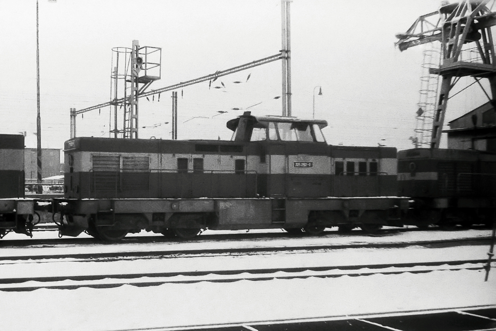 725 252-1