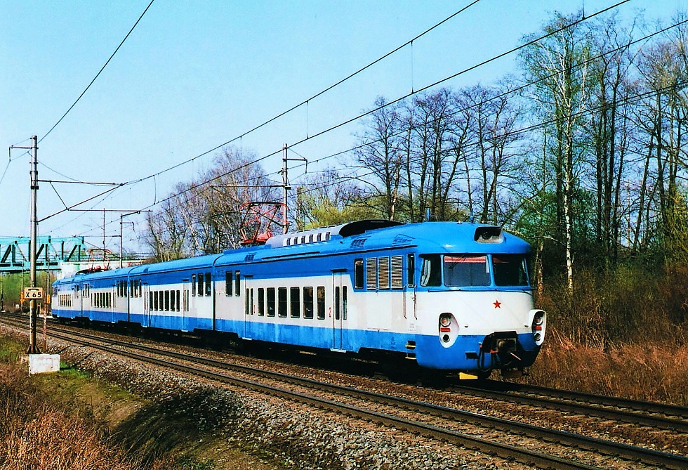 EM475.1045
