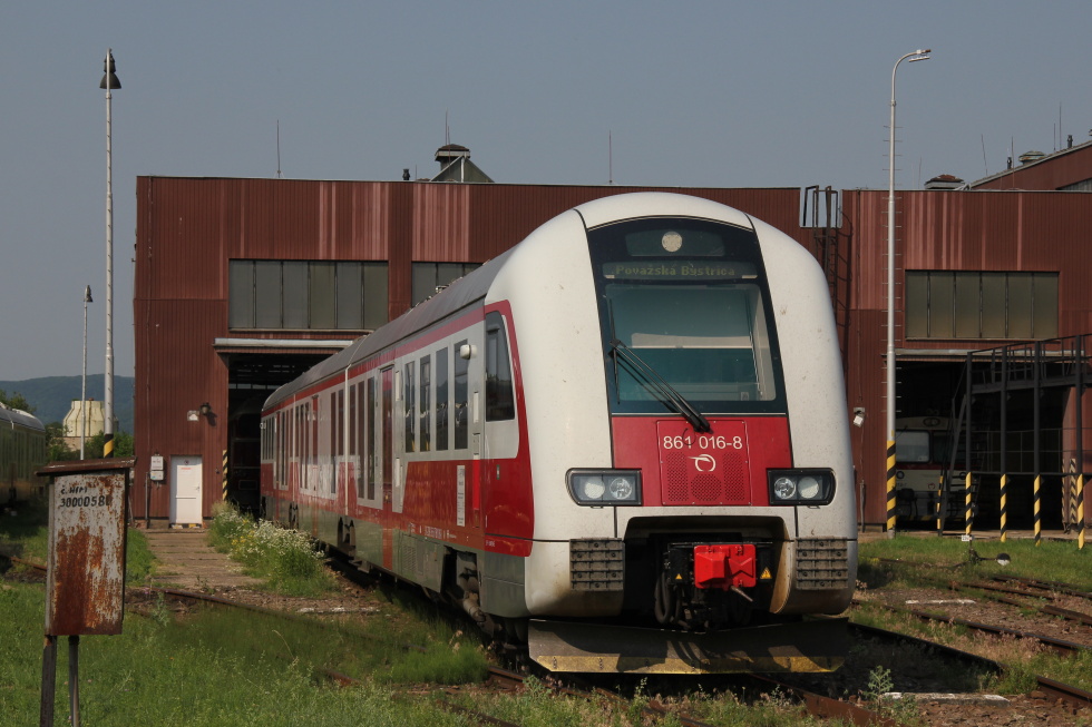 861 016-8