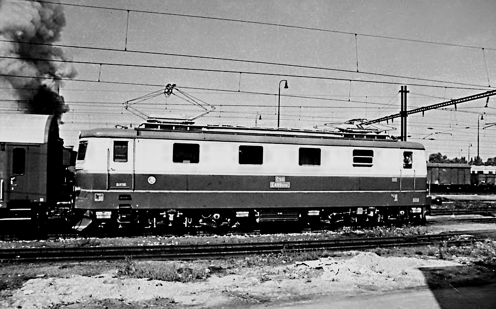 E499.1015