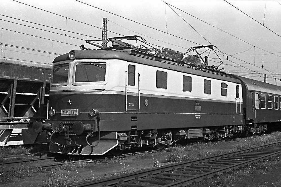 E499.118