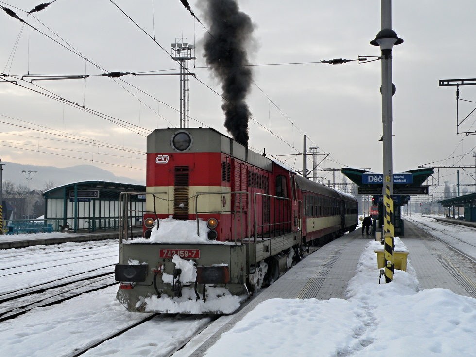 742 159-7