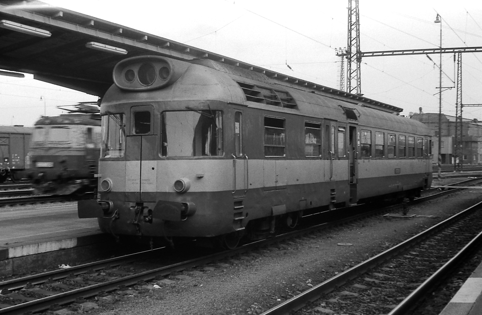 850 010-0