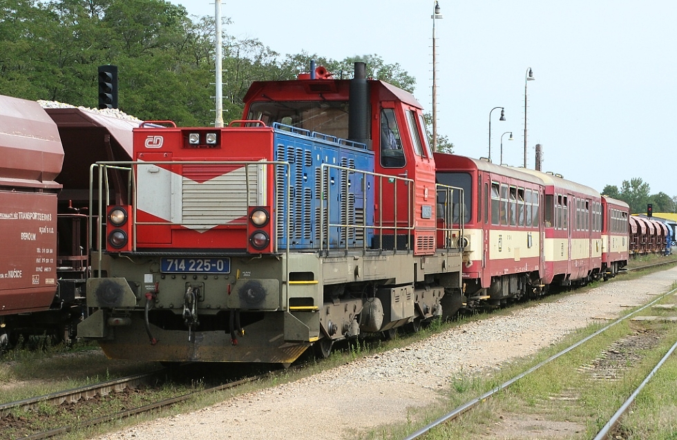 714 225-0