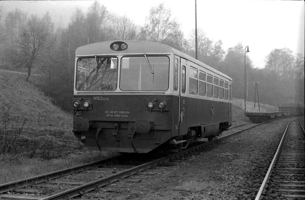 M152.0318