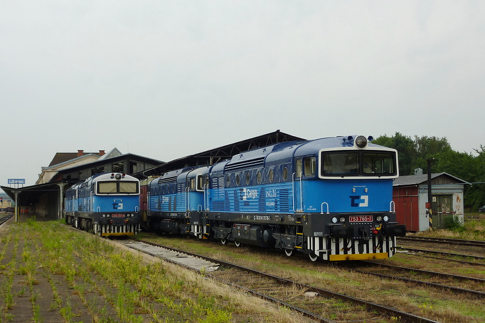 753 765-7