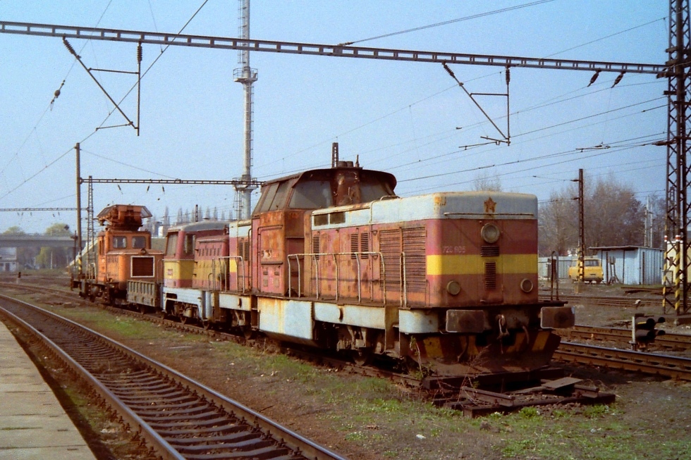 726 605-9