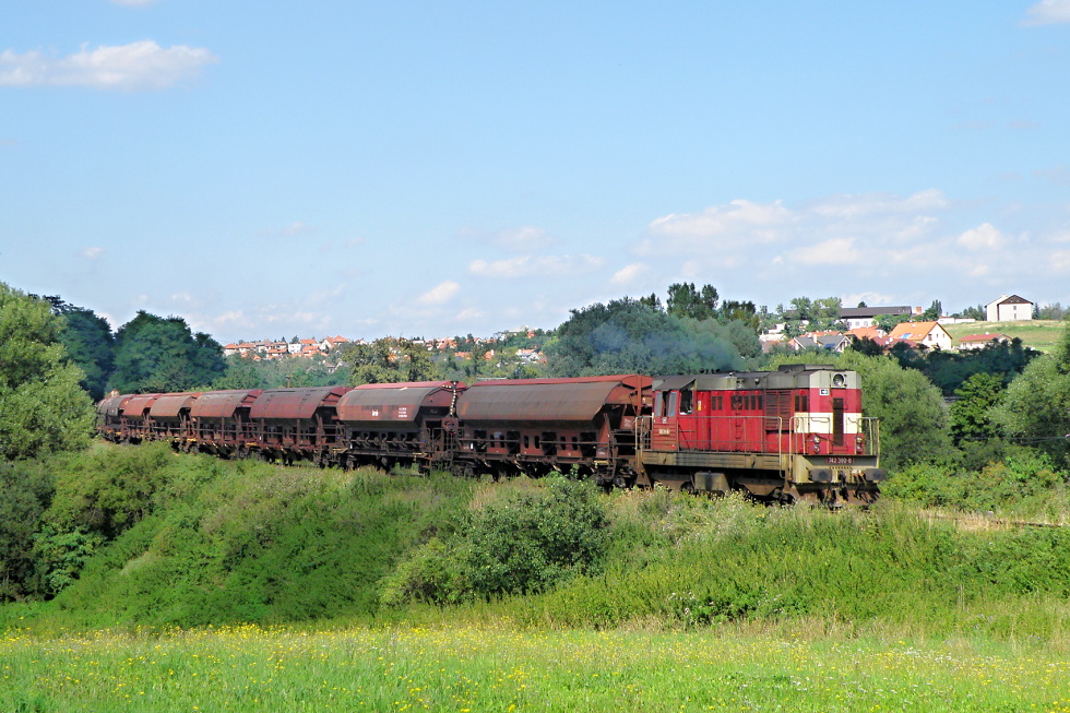 742 390-8