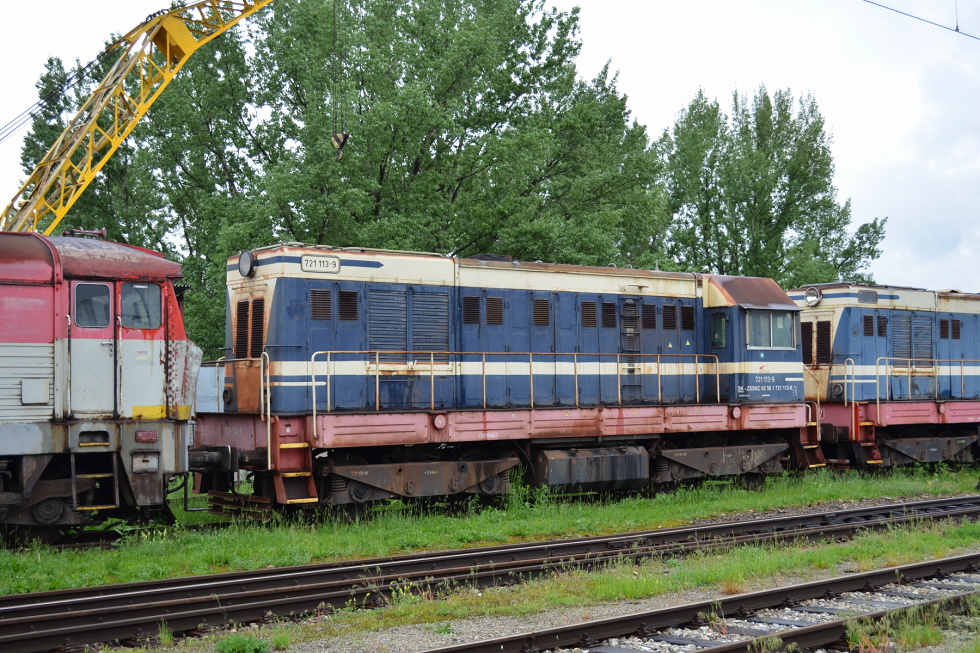 721 113-9