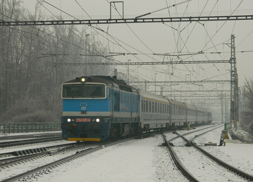 754 021-4