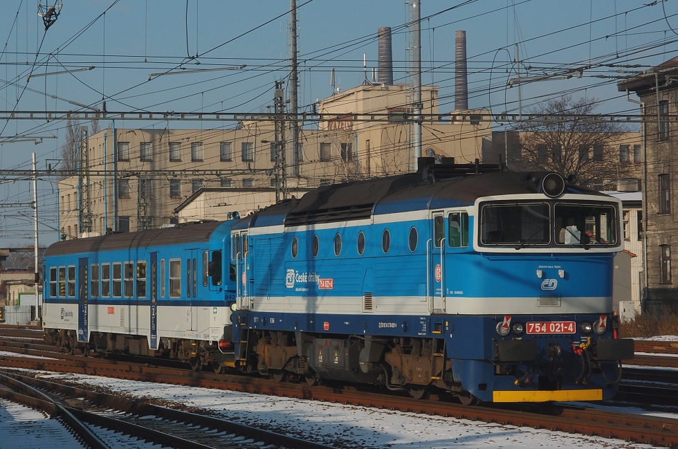 754 021-4