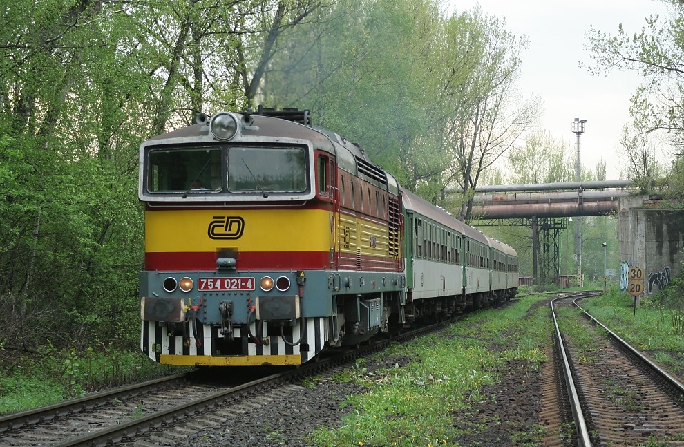 754 021-4