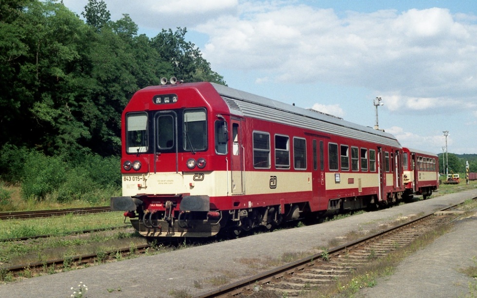 843 015-9