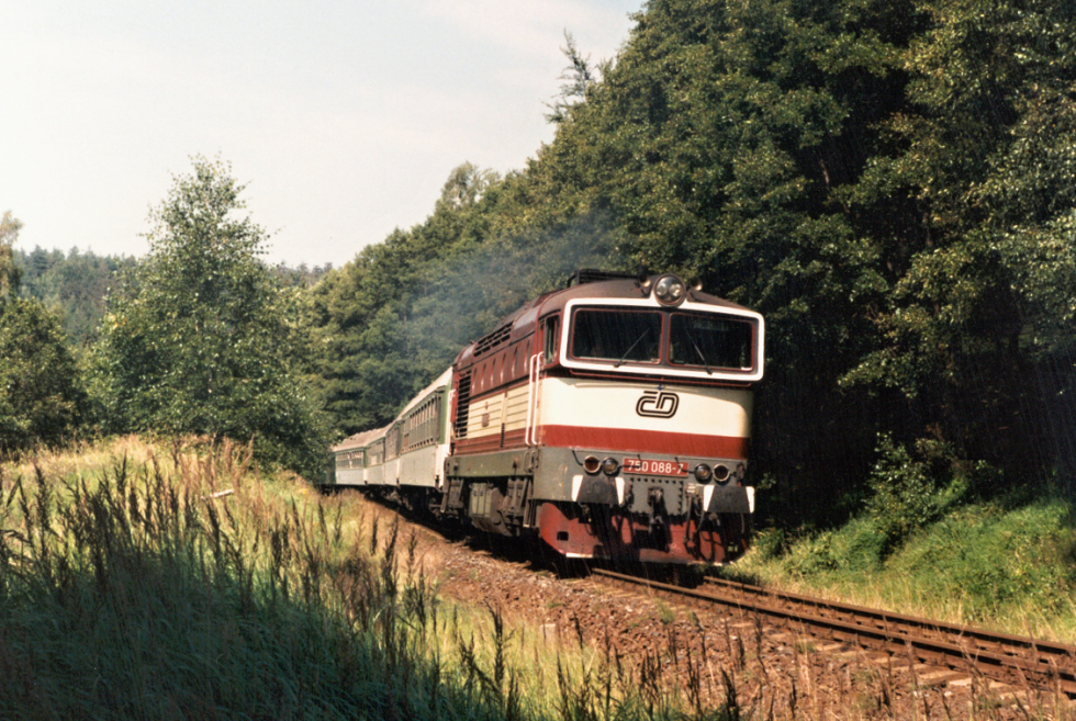 750 088-7