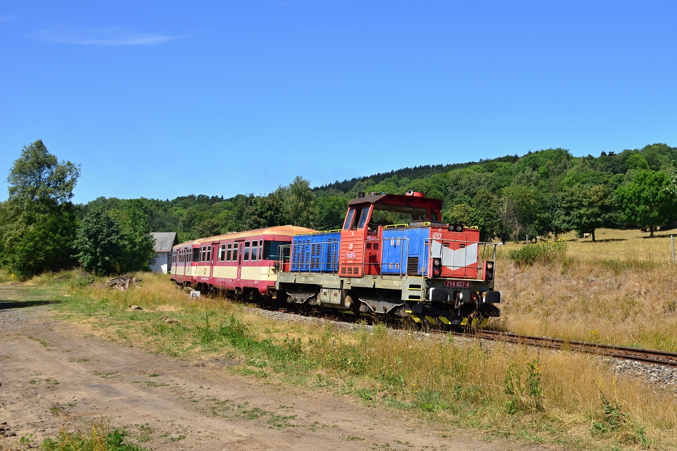 714 027-0