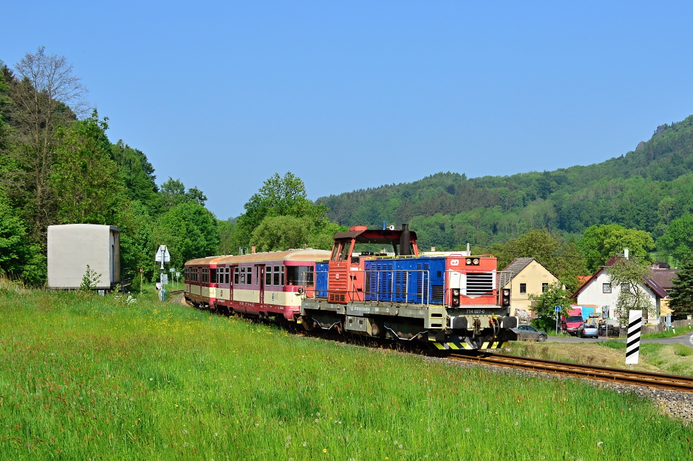 714 027-0