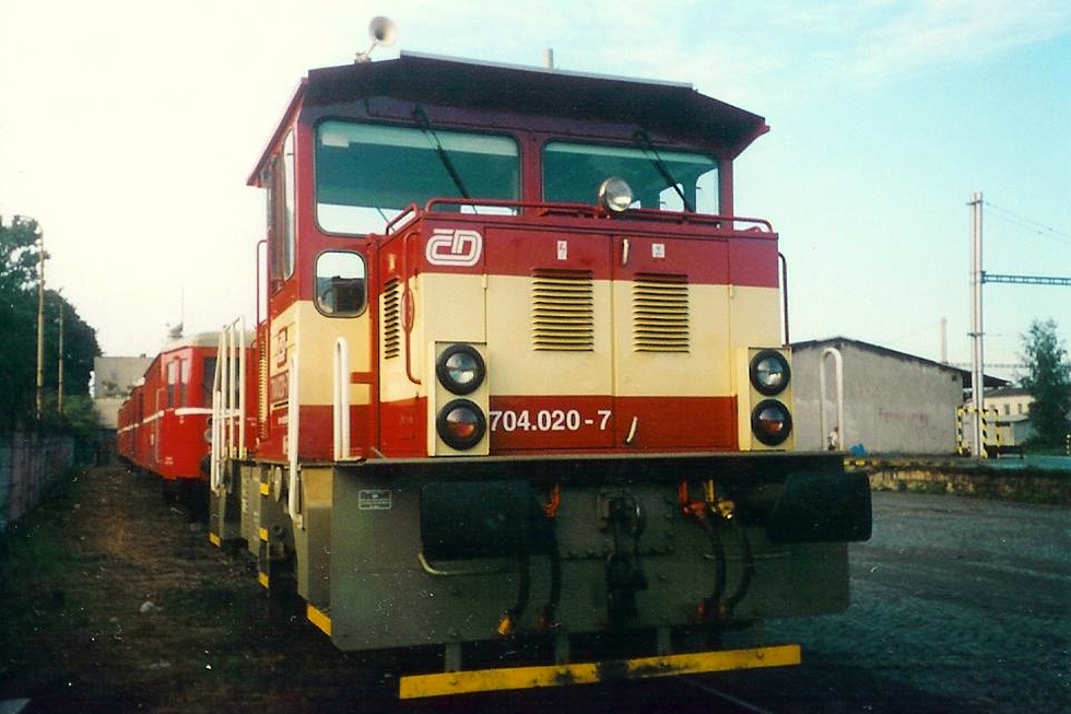 704 020-7