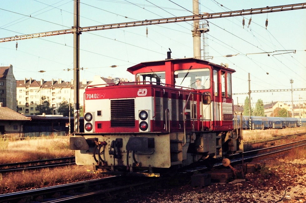 704 020-7